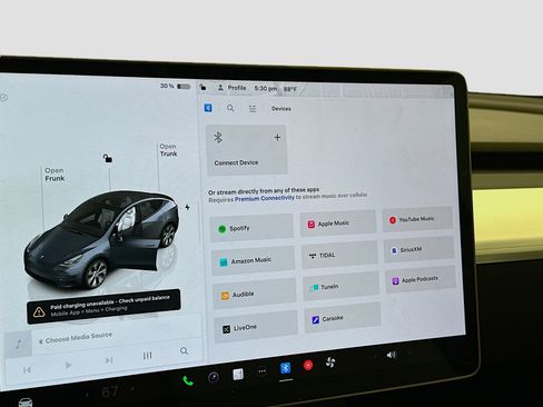 Used 2022 Tesla Model Y Long Range image 21