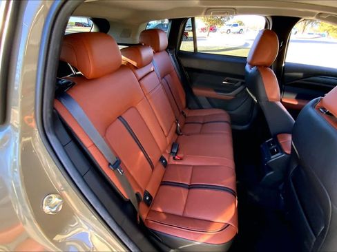 Certified 2024 MAZDA CX-50 2.5 Turbo w/ Weather Package image 19