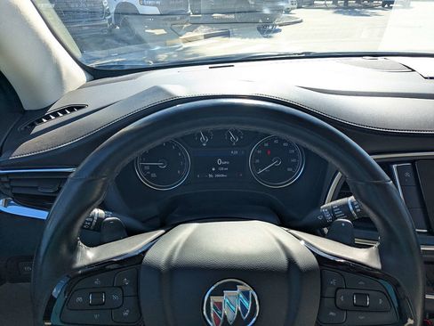 Used 2023 Buick Enclave Essence FWD image 28