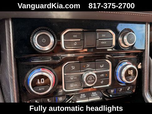 Used 2024 GMC Yukon XL Denali Ultimate image 23