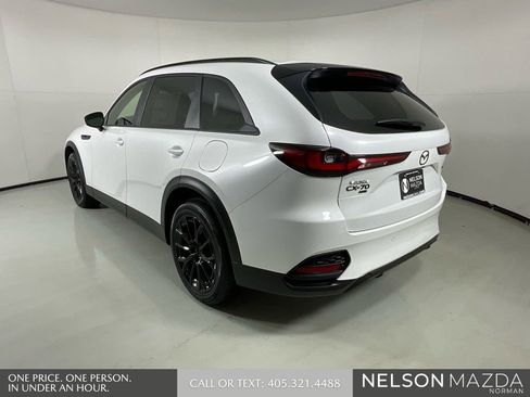 New 2026 MAZDA CX-70 3.3 Turbo w/ Preferred Package AWD/4WD image 5