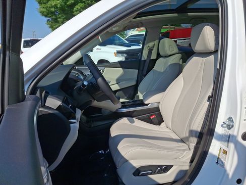 Certified 2026 Acura RDX SH-AWD w/ Technology Package image 13