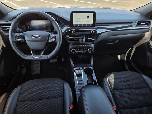 Used 2025 Ford Escape ST-Line Select AWD/4WD image 17