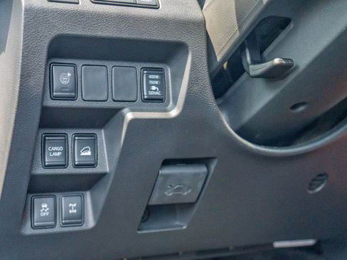 Used 2025 Nissan Frontier PRO-4X w/ Pro Premium Package AWD/4WD image 32