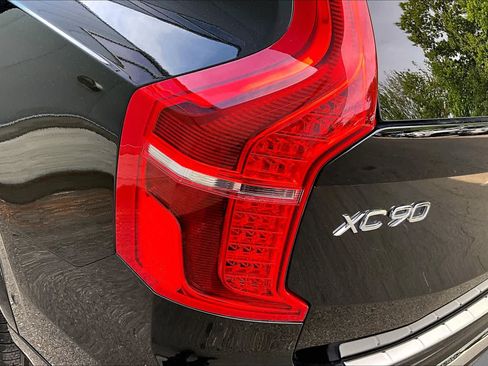Used 2023 Volvo XC90 B6 Plus w/ Protection Package Premier AWD/4WD image 27