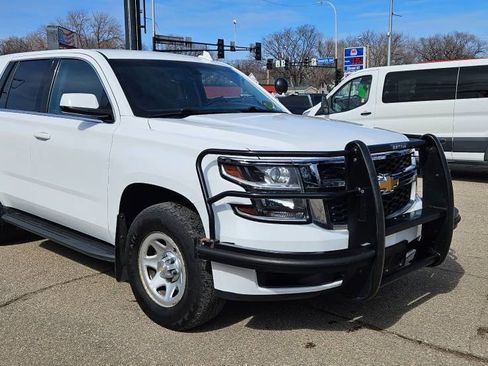 Used 2019 Chevrolet Tahoe 4WD w/ Suspension Package, Off-Road image 4