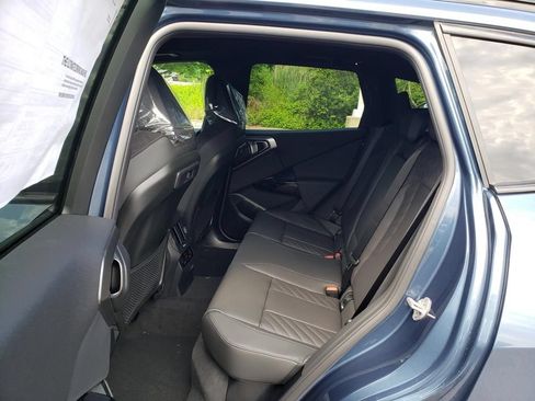 New 2026 BMW X3 xDrive30i w/ Premium Package AWD/4WD image 7