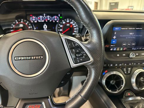 Used 2021 Chevrolet Camaro SS image 20