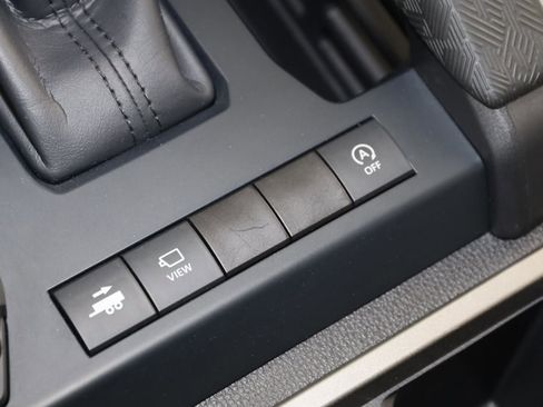 Used 2025 Toyota Tacoma Limited image 26