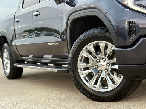 Used 2025 GMC Sierra 1500 Denali w/ Technology Package AWD/4WD image 13