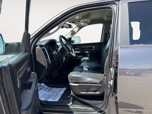 Used 2018 RAM 3500 Laramie AWD/4WD image 32