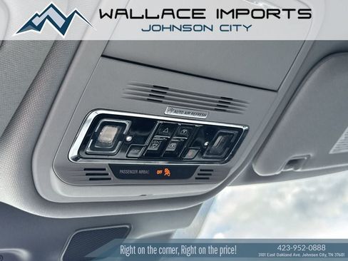Used 2021 Lincoln Aviator Reserve w/ Equipment Group 201A AWD/4WD image 16