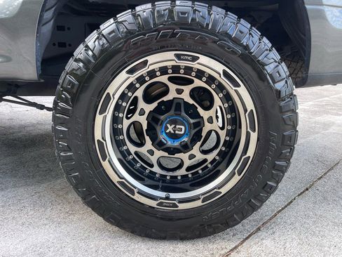 Used 2016 Ford F150 XLT w/ XTR Package image 26