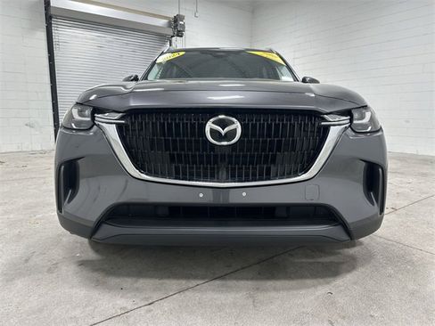 Used 2024 MAZDA CX-90 3.3 Turbo w/ Preferred Package image 6