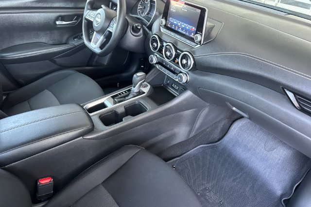Certified 2024 Nissan Sentra SV FWD image 17