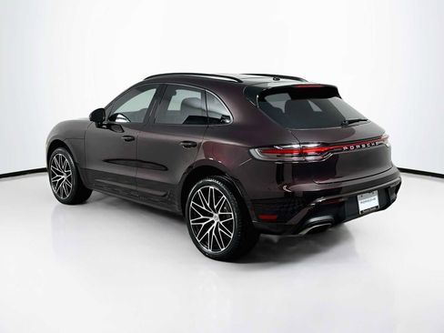Certified 2026 Porsche Macan AWD/4WD image 3