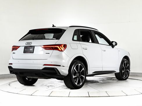 Certified 2025 Audi Q3 2.0T Premium Plus w/ Premium Plus Package image 5