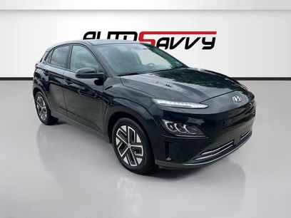 Used 2023 Hyundai Kona Limited w/ Cargo Package