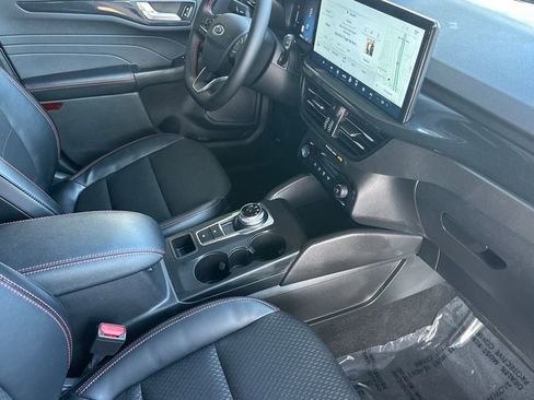Certified 2025 Ford Escape ST-Line w/ Equipment Group 301A FWD image 18