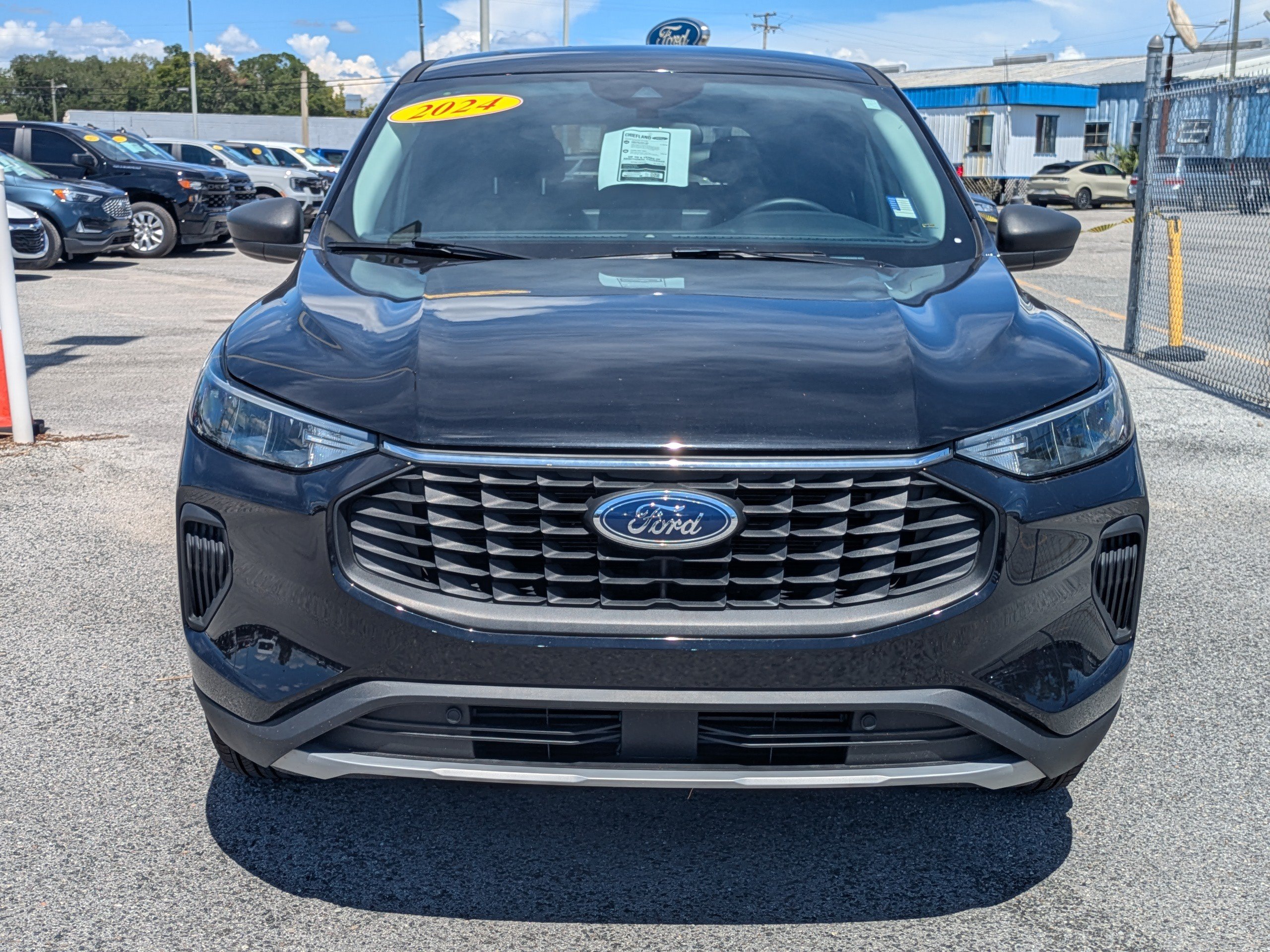 Used 2024 Ford Escape Active w/ Tech Pack #1 AWD/4WD image 9