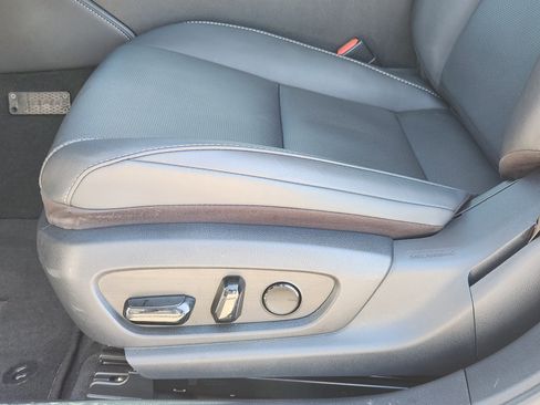 Used 2023 Lexus ES 350 w/ Premium Package image 33