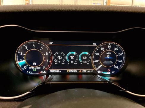 Used 2018 Ford Mustang Premium w/ Ecoboost Performance Package RWD image 19