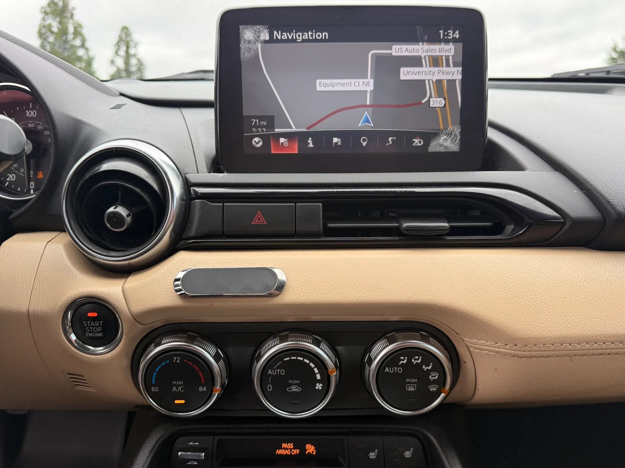 Used 2020 MAZDA MX-5 Miata RF Grand Touring RWD image 24