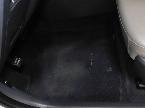 Used 2018 Hyundai Ioniq Limited FWD image 34