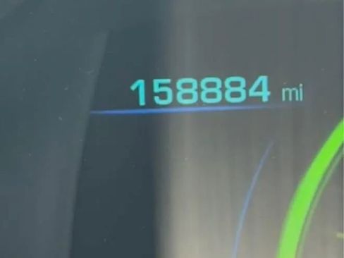 Used 2016 Chevrolet Volt Premier w/ Driver Confidence Package image 10