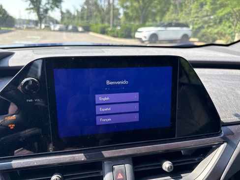 Used 2024 Lexus UX 250h F Sport AWD/4WD image 14