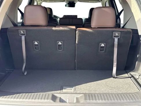 New 2026 Honda Pilot Touring image 28