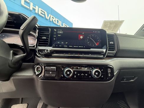 Used 2023 GMC Sierra 1500 Elevation image 17