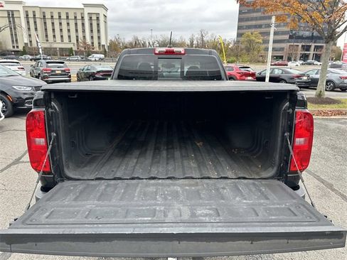 Used 2018 Chevrolet Colorado Z71 image 12