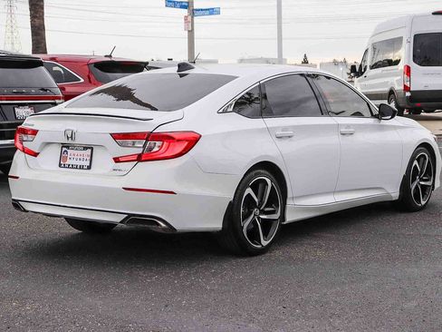 Used 2022 Honda Accord Sport image 6