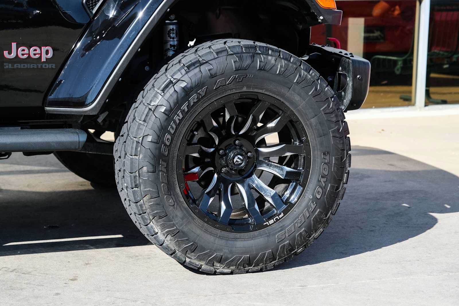 Used 2021 Jeep Gladiator Rubicon AWD/4WD image 9