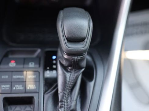 Used 2019 Toyota RAV4 XLE w/ All Weather Liner Package AWD/4WD image 29