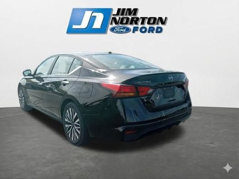 Used 2025 Nissan Altima 2.5 SV image 7