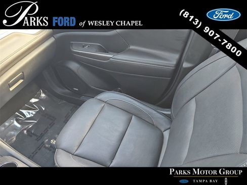 Used 2018 GMC Acadia SLT image 16