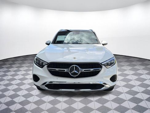 Used 2026 Mercedes-Benz GLC 300 image 6