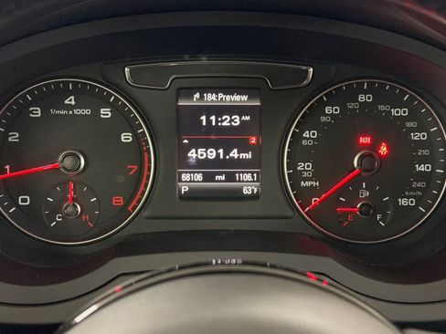 Used 2018 Audi Q3 2.0T Premium Plus w/ Premium Plus Package AWD/4WD image 24