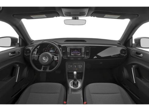 Used 2019 Volkswagen Beetle 2.0T S FWD image 8