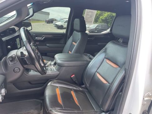 Used 2024 GMC Sierra 1500 AT4 AWD/4WD image 7