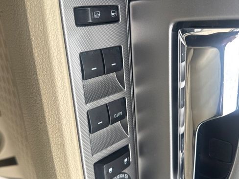 Used 2017 Ford Expedition EL XLT w/ Equipment Group 202A image 18