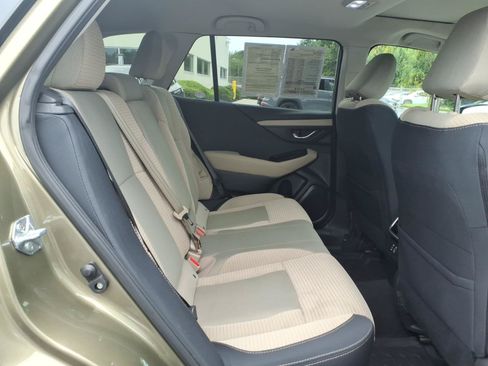 Certified 2024 Subaru Outback Premium w/ Popular Package #1A AWD/4WD image 12
