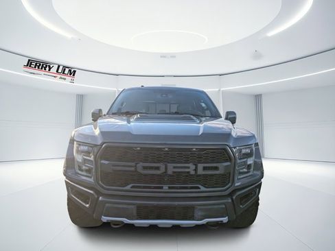 Used 2018 Ford F150 Raptor w/ Equipment Group 802A Luxury image 7