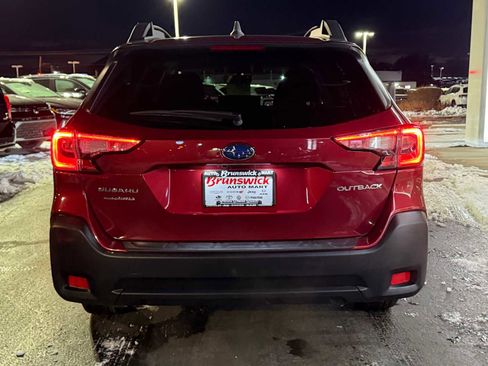 Used 2025 Subaru Outback Premium w/ Popular Package #1A image 5