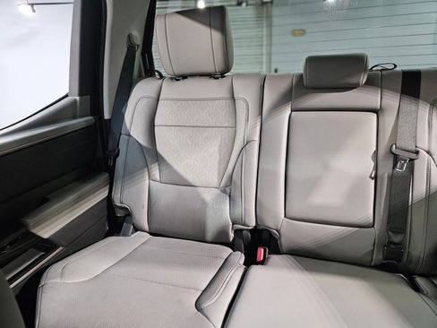 Used 2024 Toyota Tundra Limited image 12