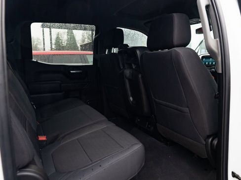 Used 2019 Chevrolet Silverado 1500 LT w/ Fleet Comfort Package image 23