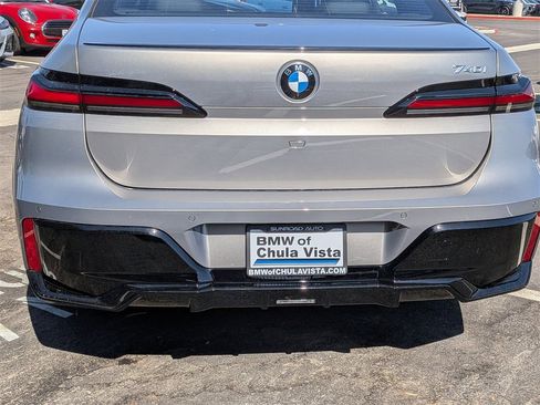 New 2026 BMW 740i 740i image 8