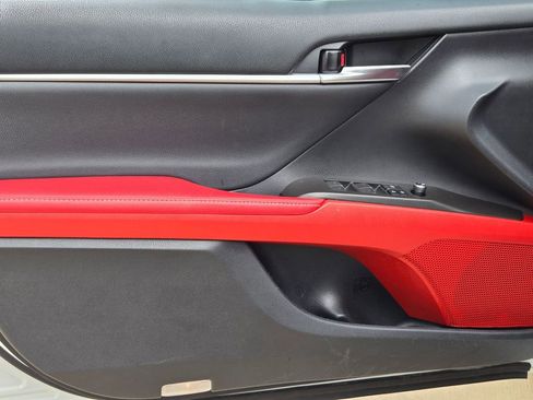 Used 2021 Toyota Camry XSE w/ Navigation Package image 12